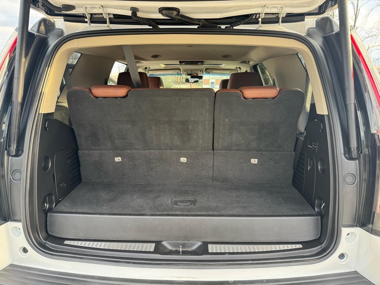 Cadillac Escalade Luxury 4WD 2018