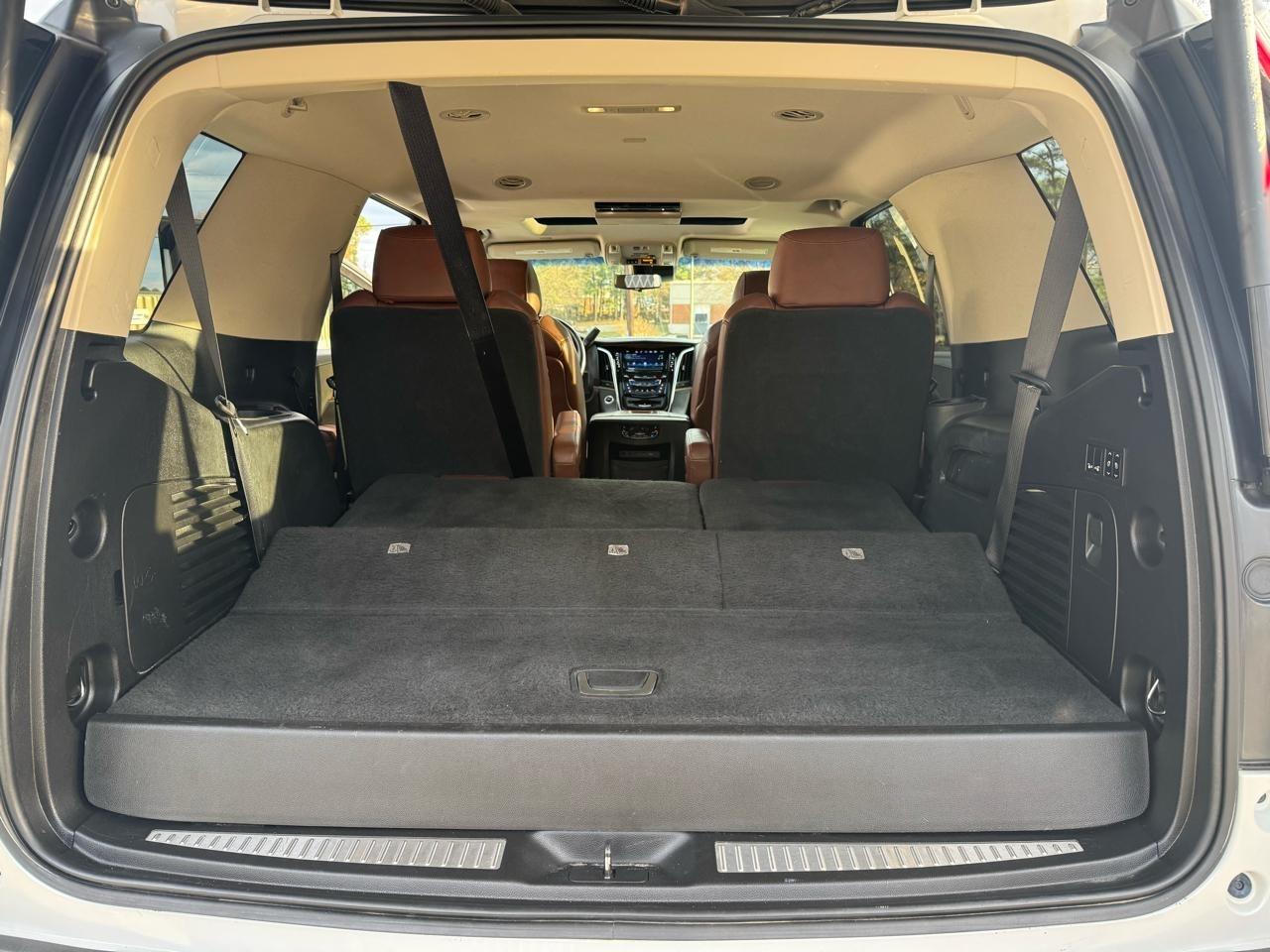 Cadillac Escalade Luxury 4WD 2018