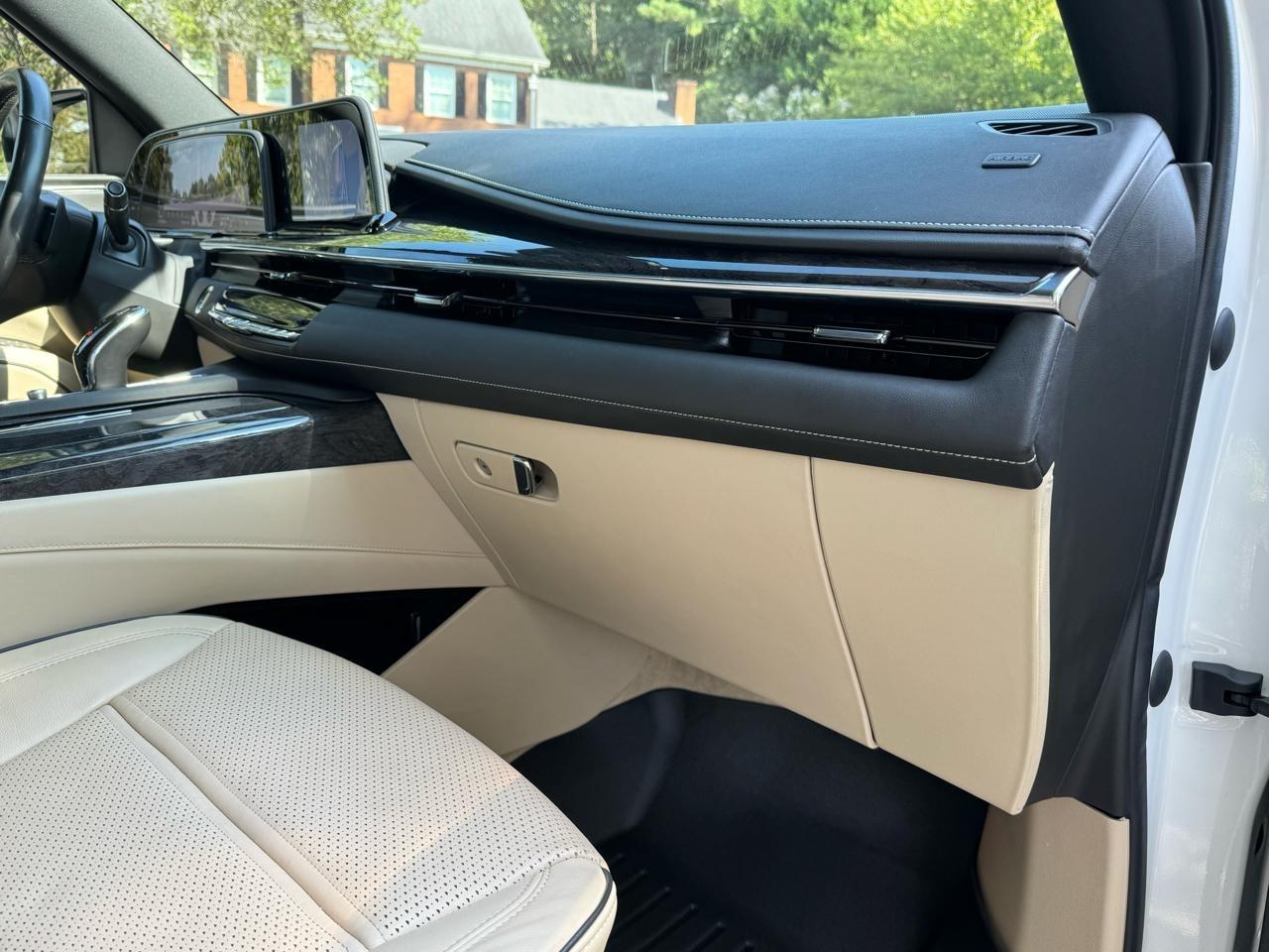 Cadillac Escalade Premium Luxury AWD 2021