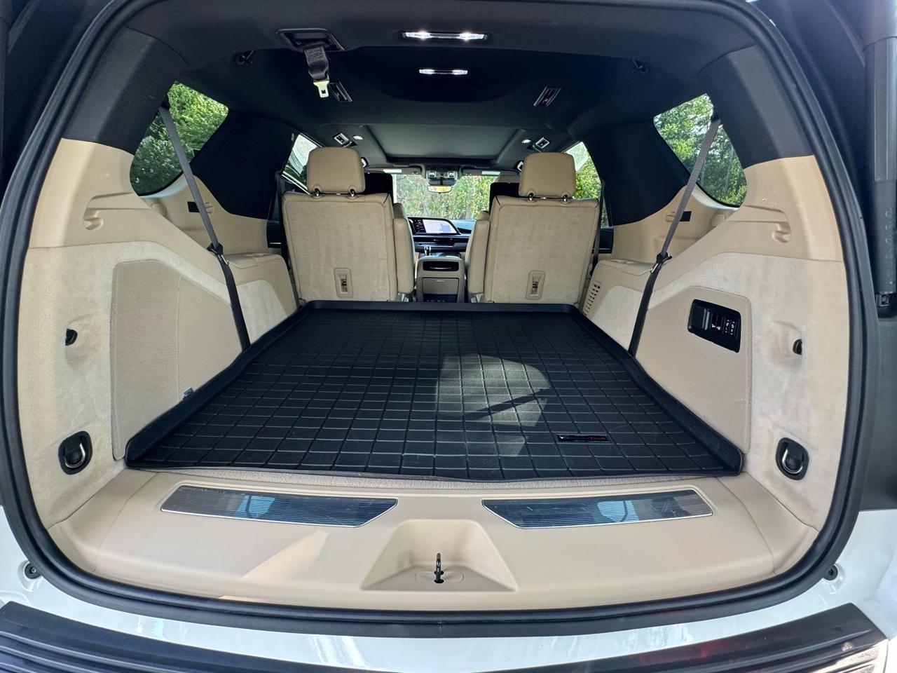 Cadillac Escalade Premium Luxury AWD 2021