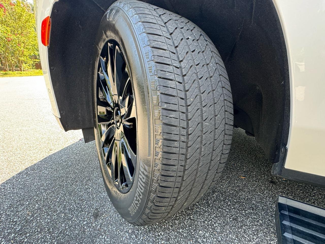 Cadillac Escalade Premium Luxury AWD 2021