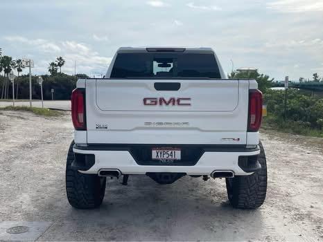 GMC Sierra 1500 AT4 Crew Cab Short Box 4WD 2020