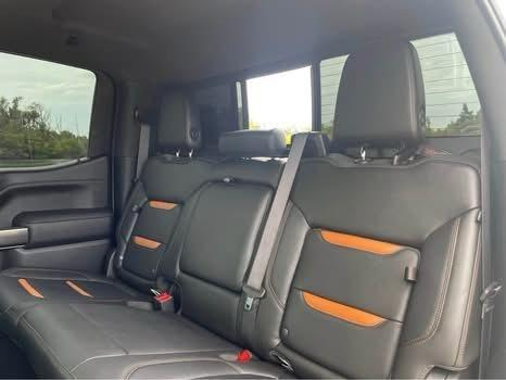 GMC Sierra 1500 AT4 Crew Cab Short Box 4WD 2020