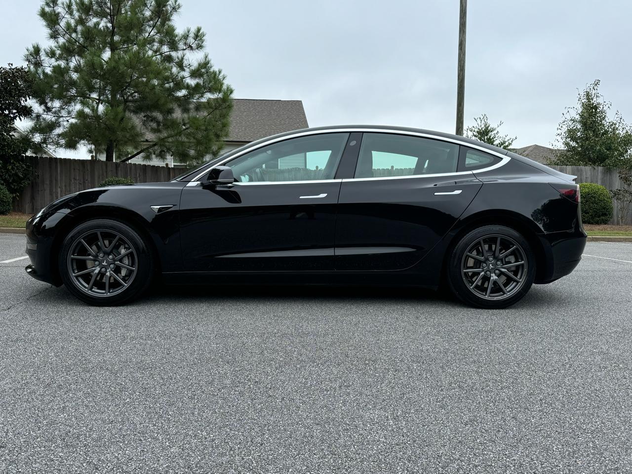 Tesla Model 3 Mid Range 2019
