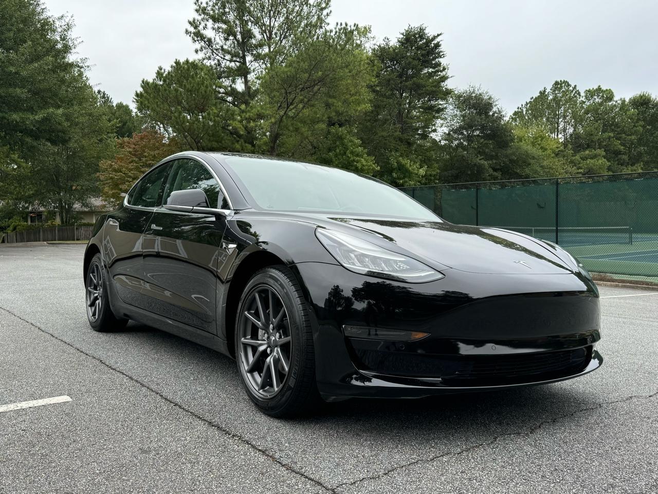 Tesla Model 3 Mid Range 2019
