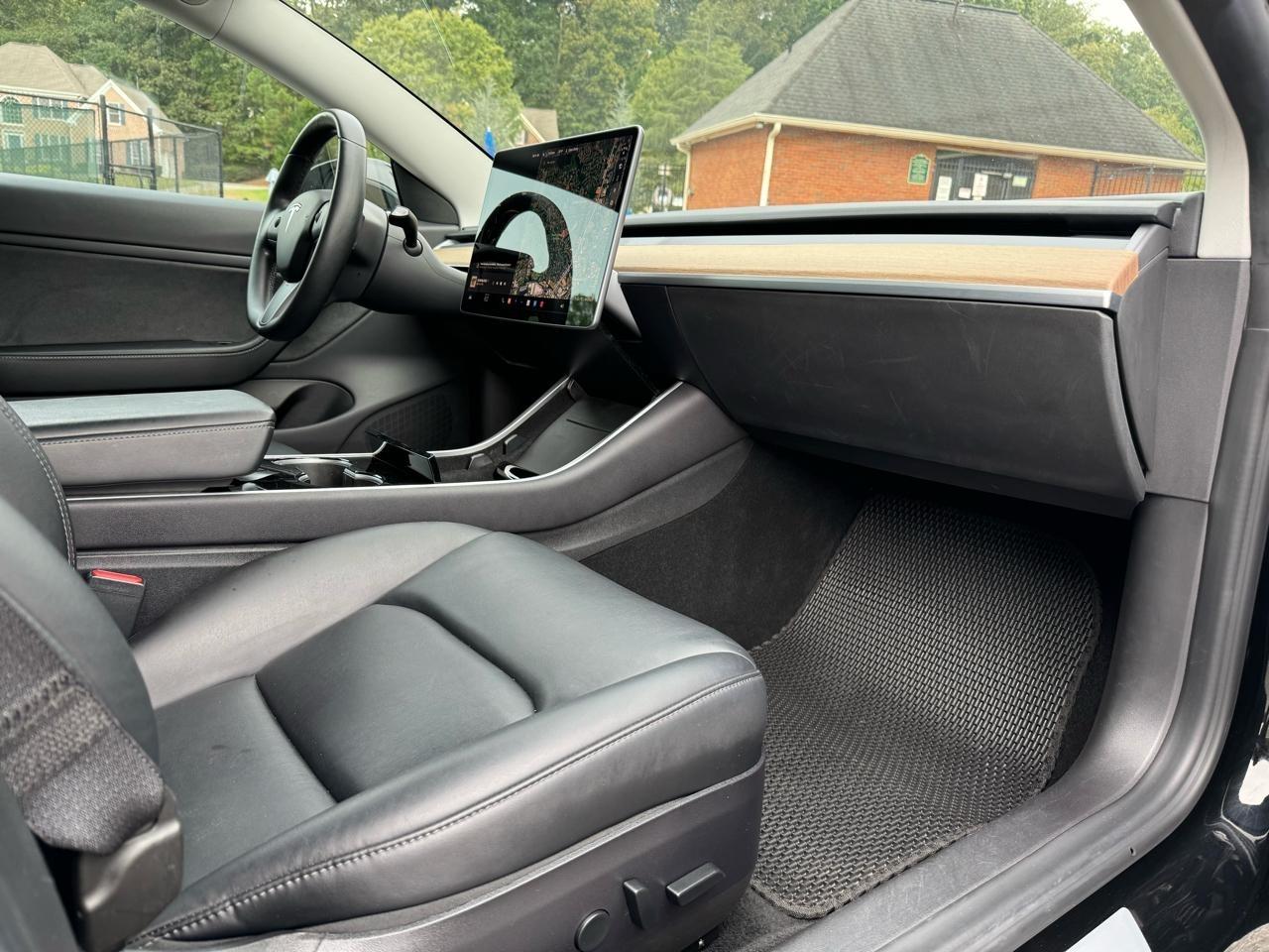 Tesla Model 3 Mid Range 2019