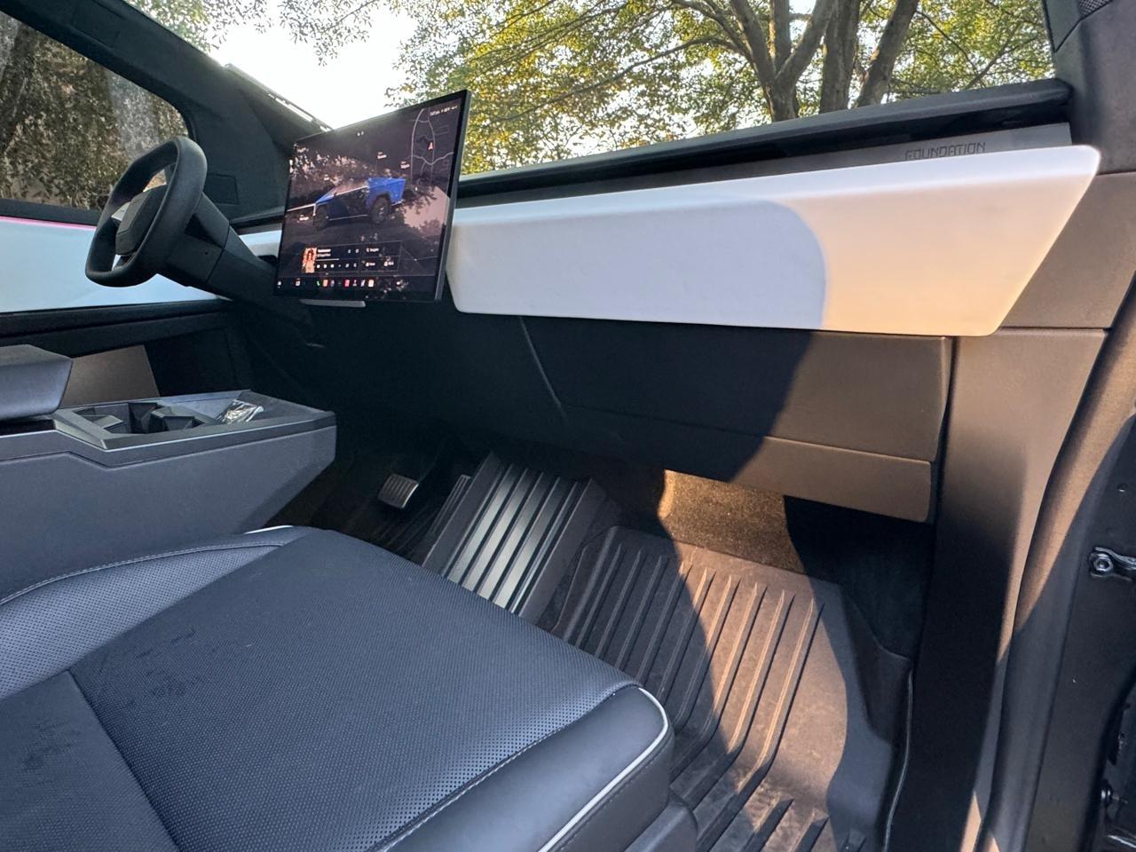 Tesla Cybertruck Base 2024