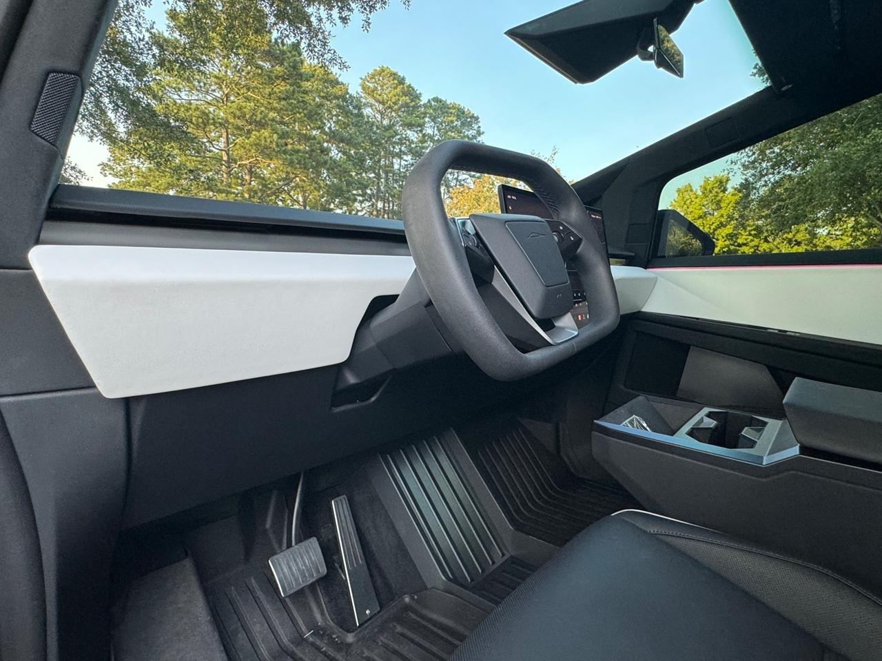 Tesla Cybertruck Base 2024