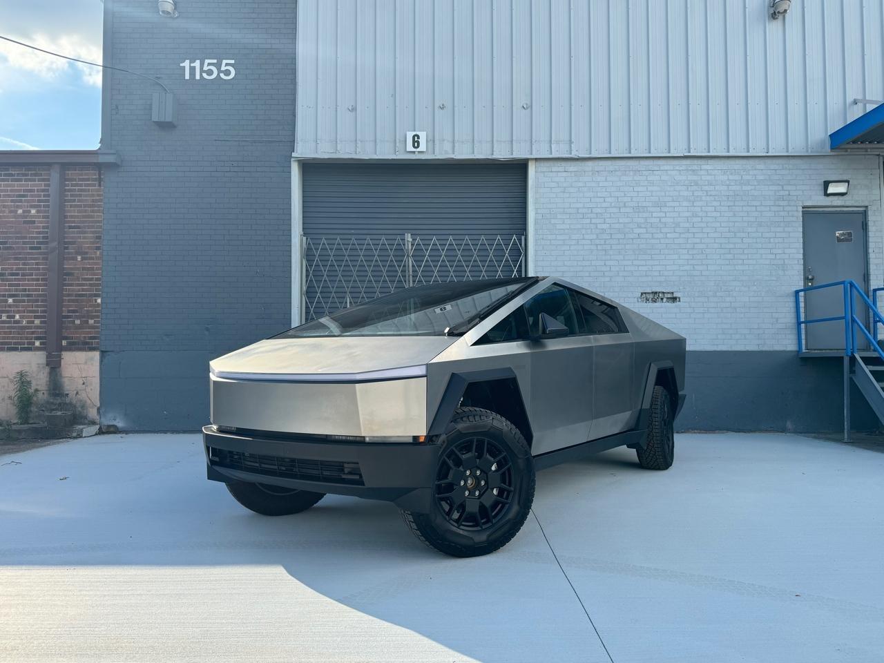 Tesla Cybertruck Base 2024