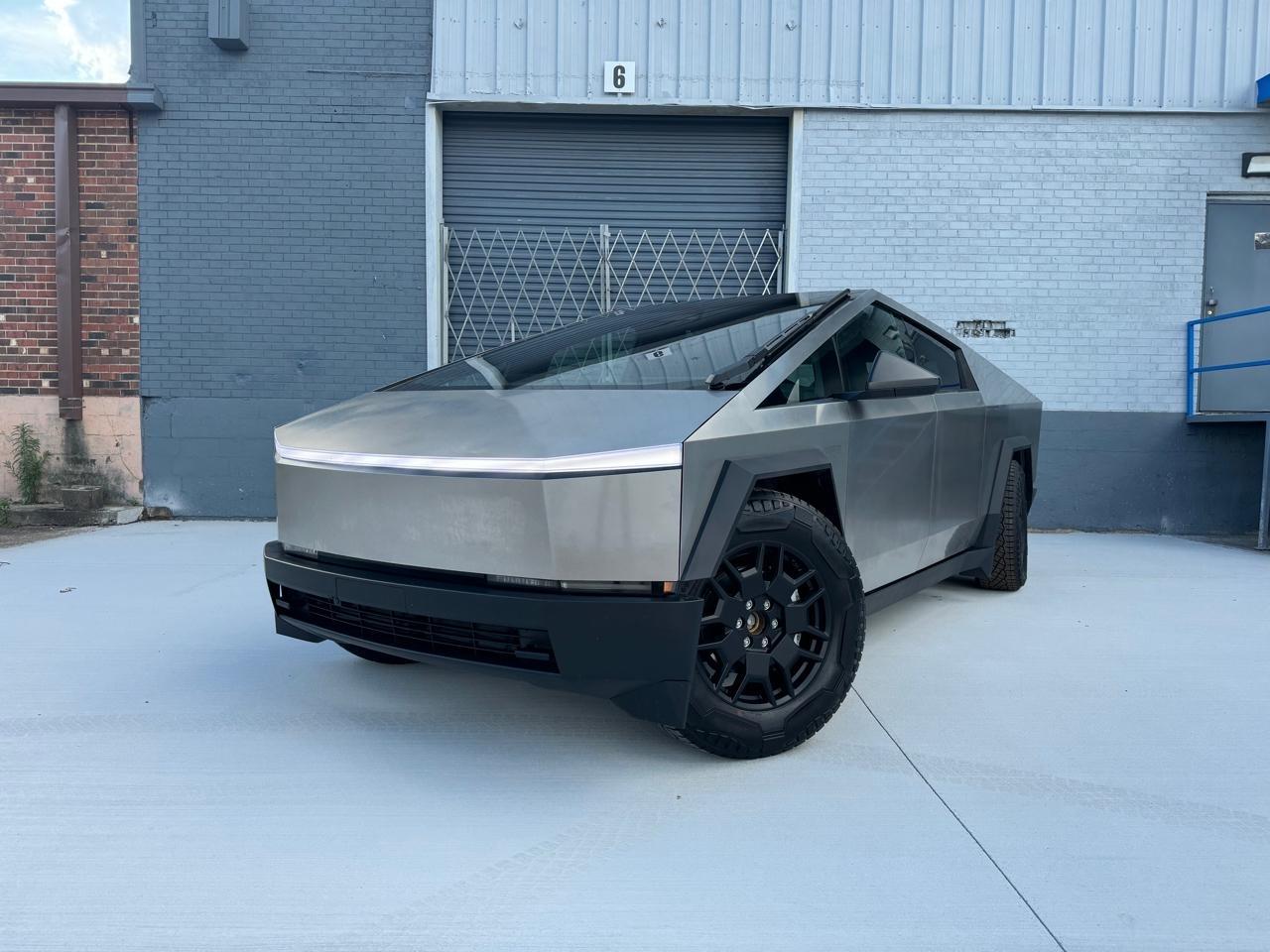 Tesla Cybertruck Base 2024