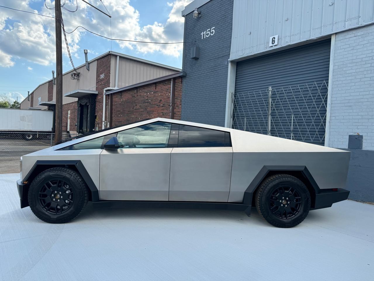 Tesla Cybertruck Base 2024