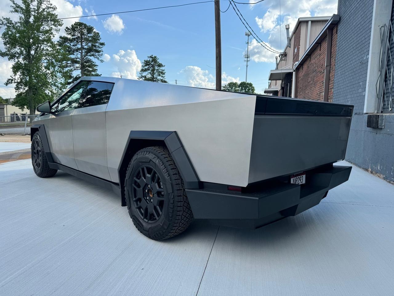 Tesla Cybertruck Base 2024