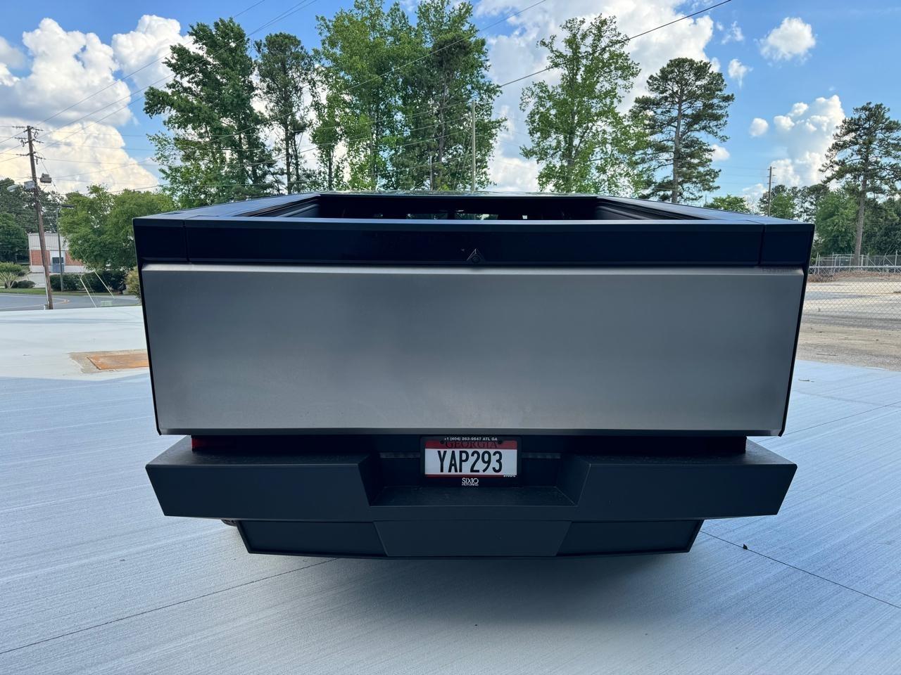 Tesla Cybertruck Base 2024