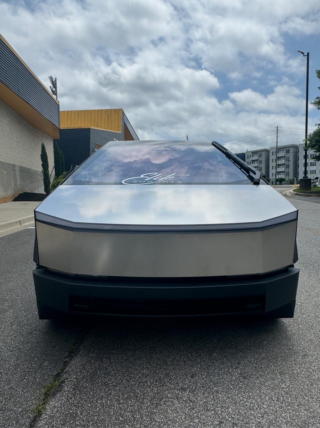 Tesla Cybertruck Base 2024