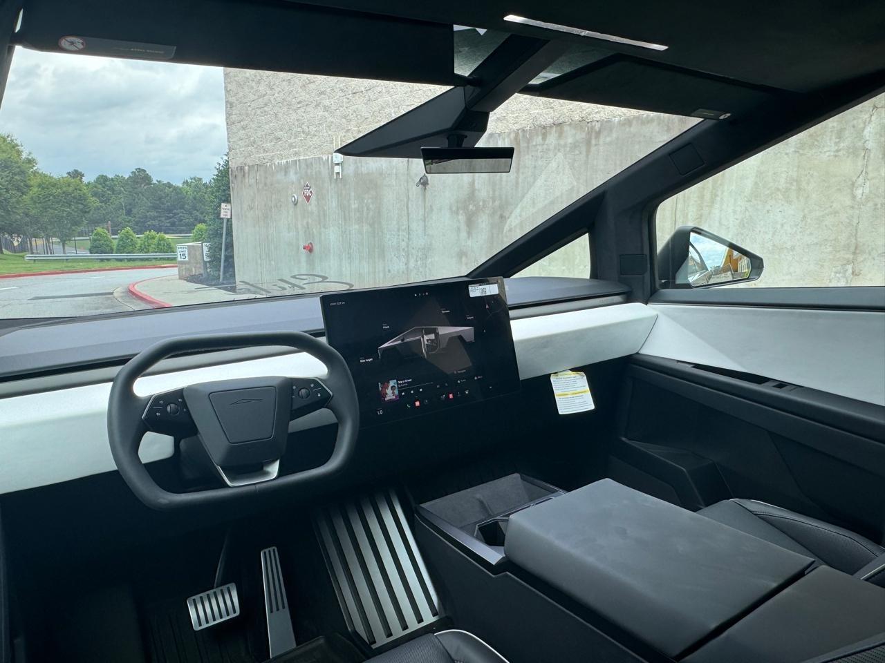 Tesla Cybertruck Base 2024