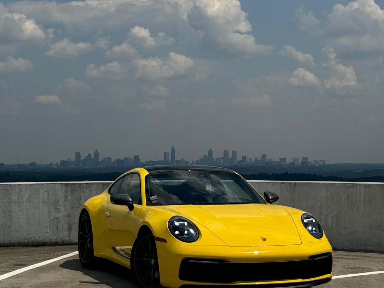Porsche 911 Carrera Coupe 2024