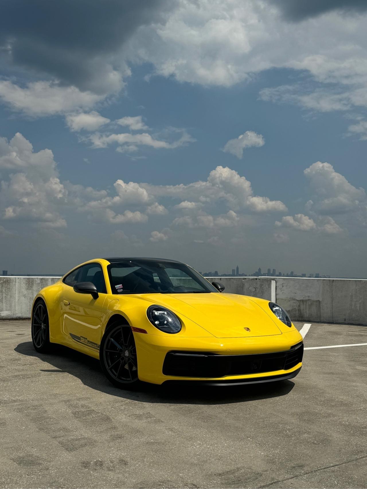 Porsche 911 Carrera Coupe 2024