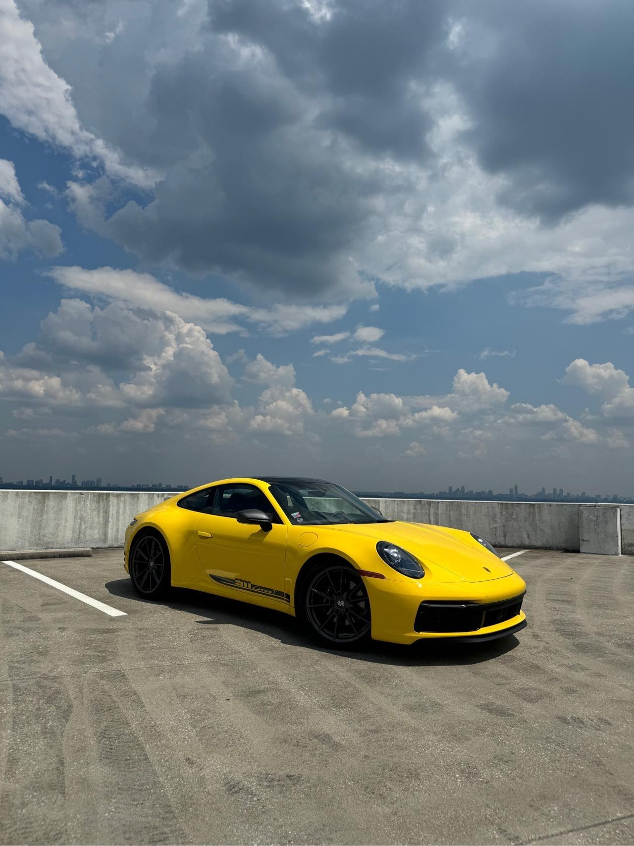 Porsche 911 Carrera Coupe 2024