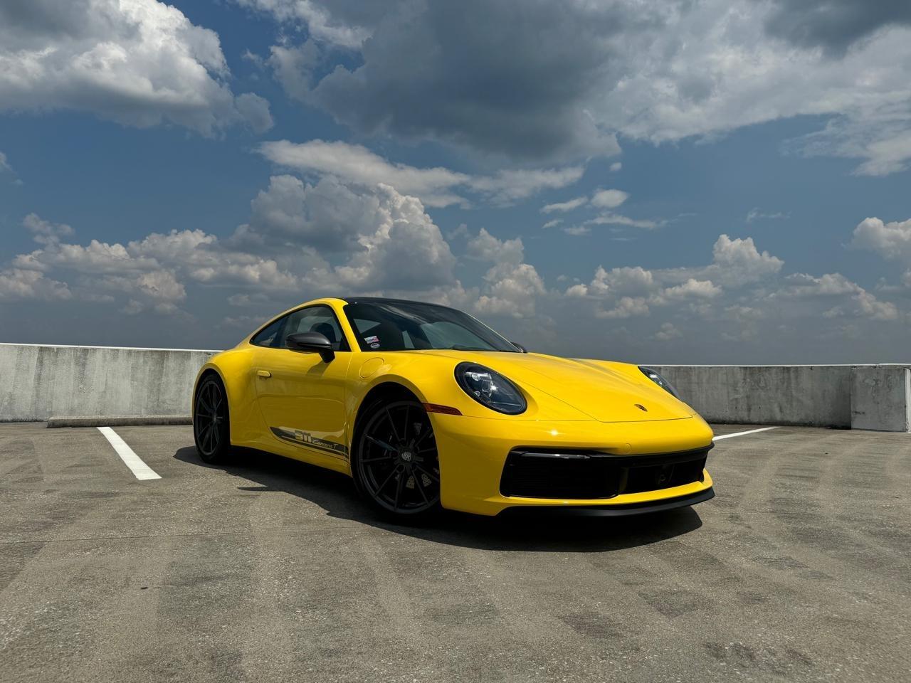 Porsche 911 Carrera Coupe 2024