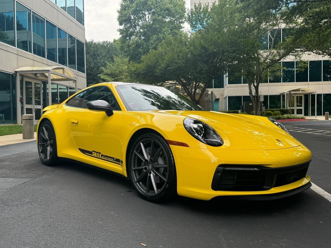 Porsche 911 Carrera Coupe 2024