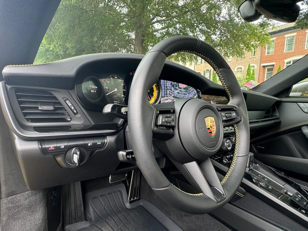Porsche 911 Carrera Coupe 2024