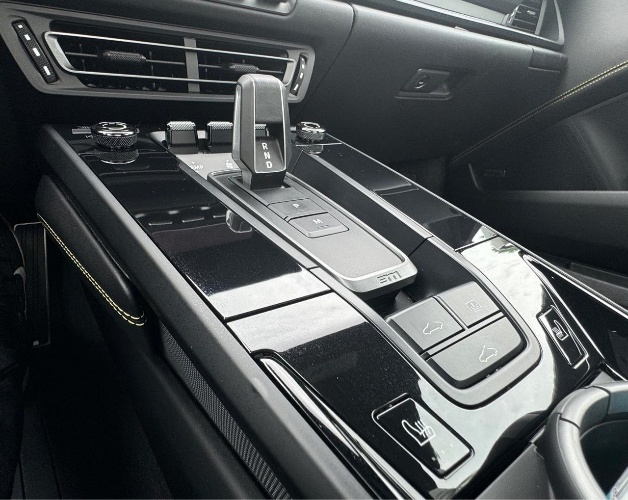 Porsche 911 Carrera Coupe 2024