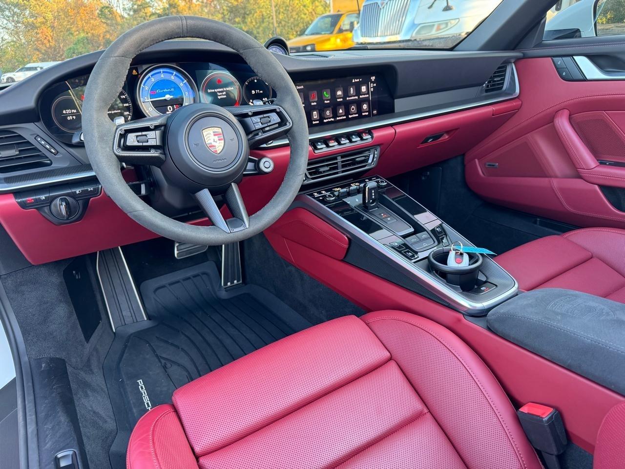 Porsche 911 Turbo Cabriolet 2022
