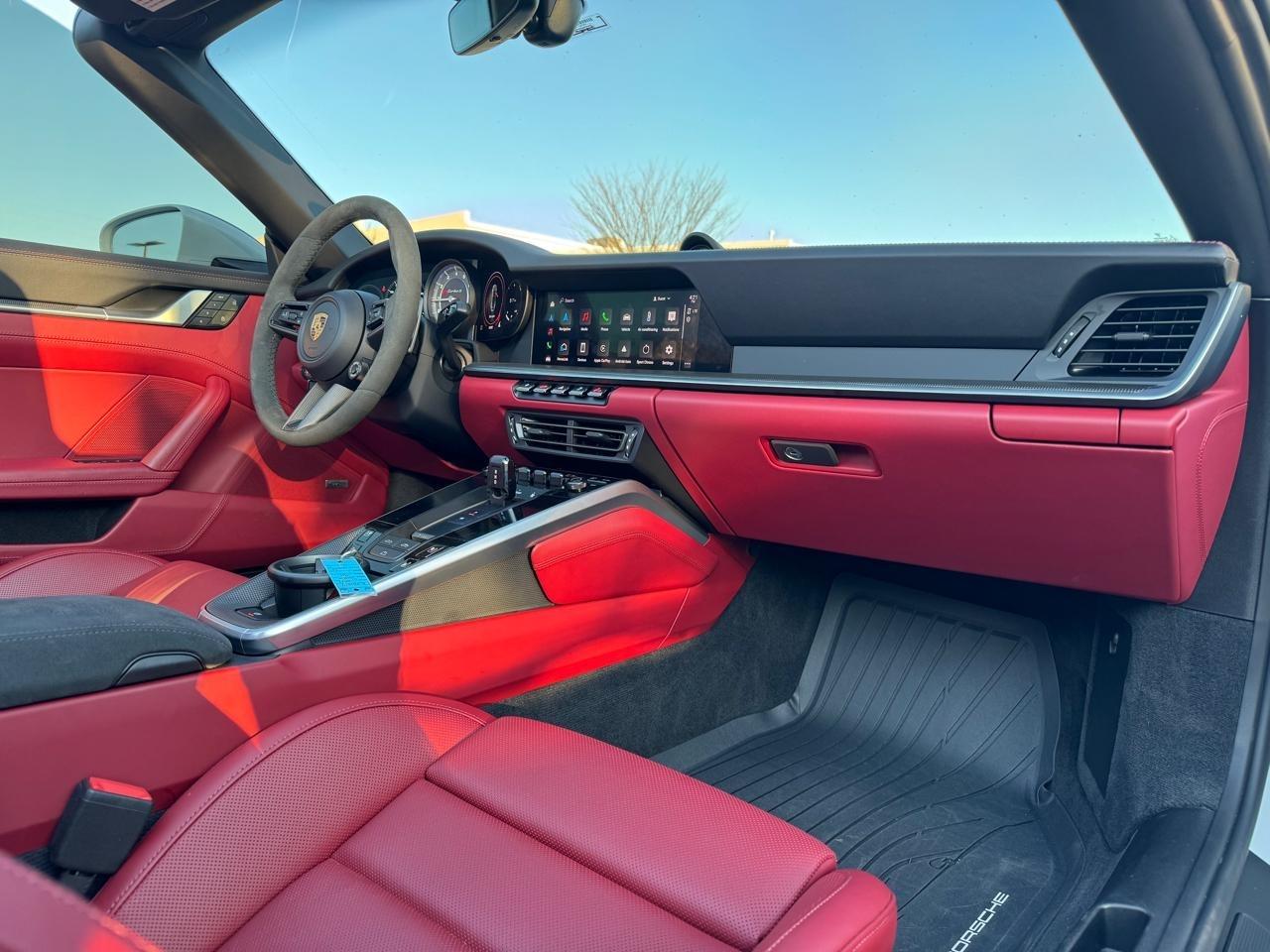 Porsche 911 Turbo Cabriolet 2022