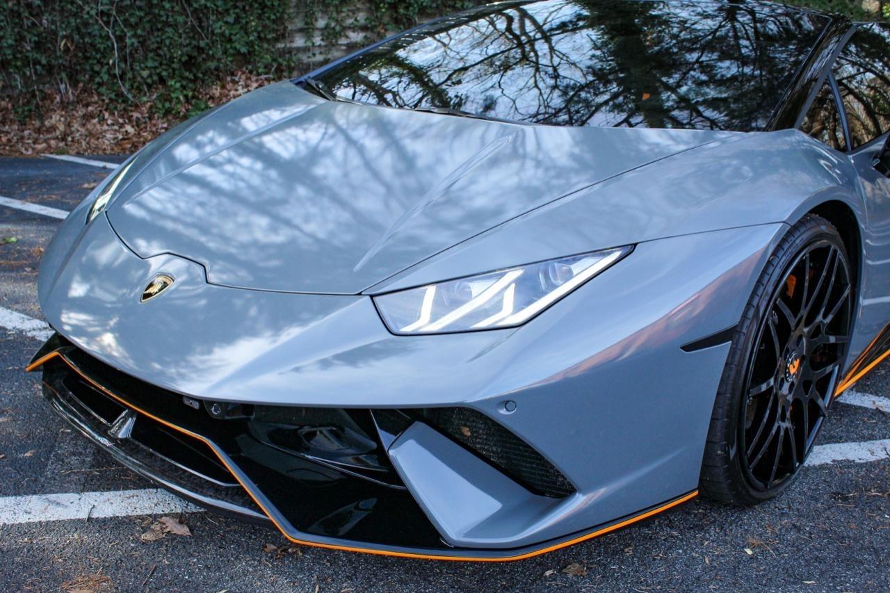 Lamborghini Huracan Performante Spyder 2019