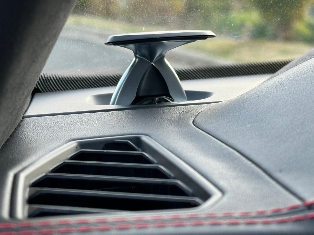 Lamborghini Urus Base 2020