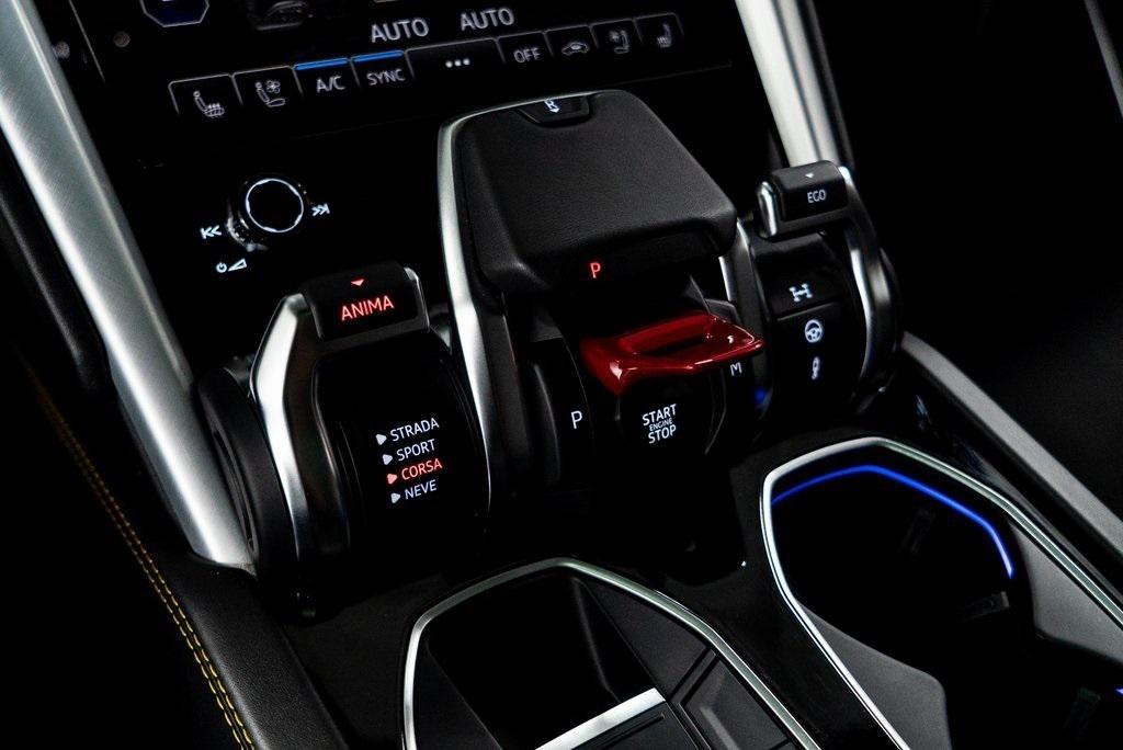 Lamborghini Urus Base 2020