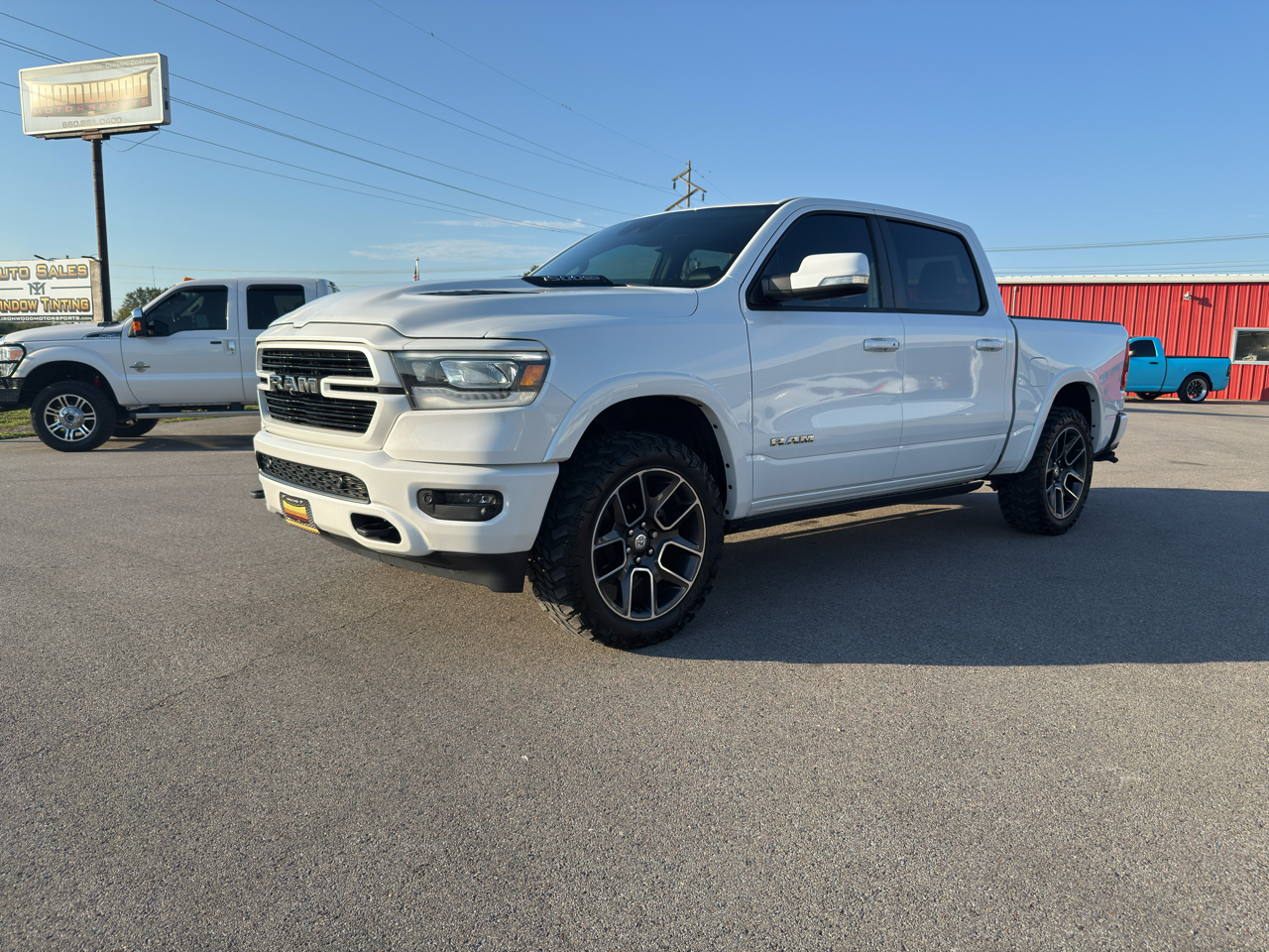 2019 RAM 1500 Laramie Crew Cab SWB 4WD