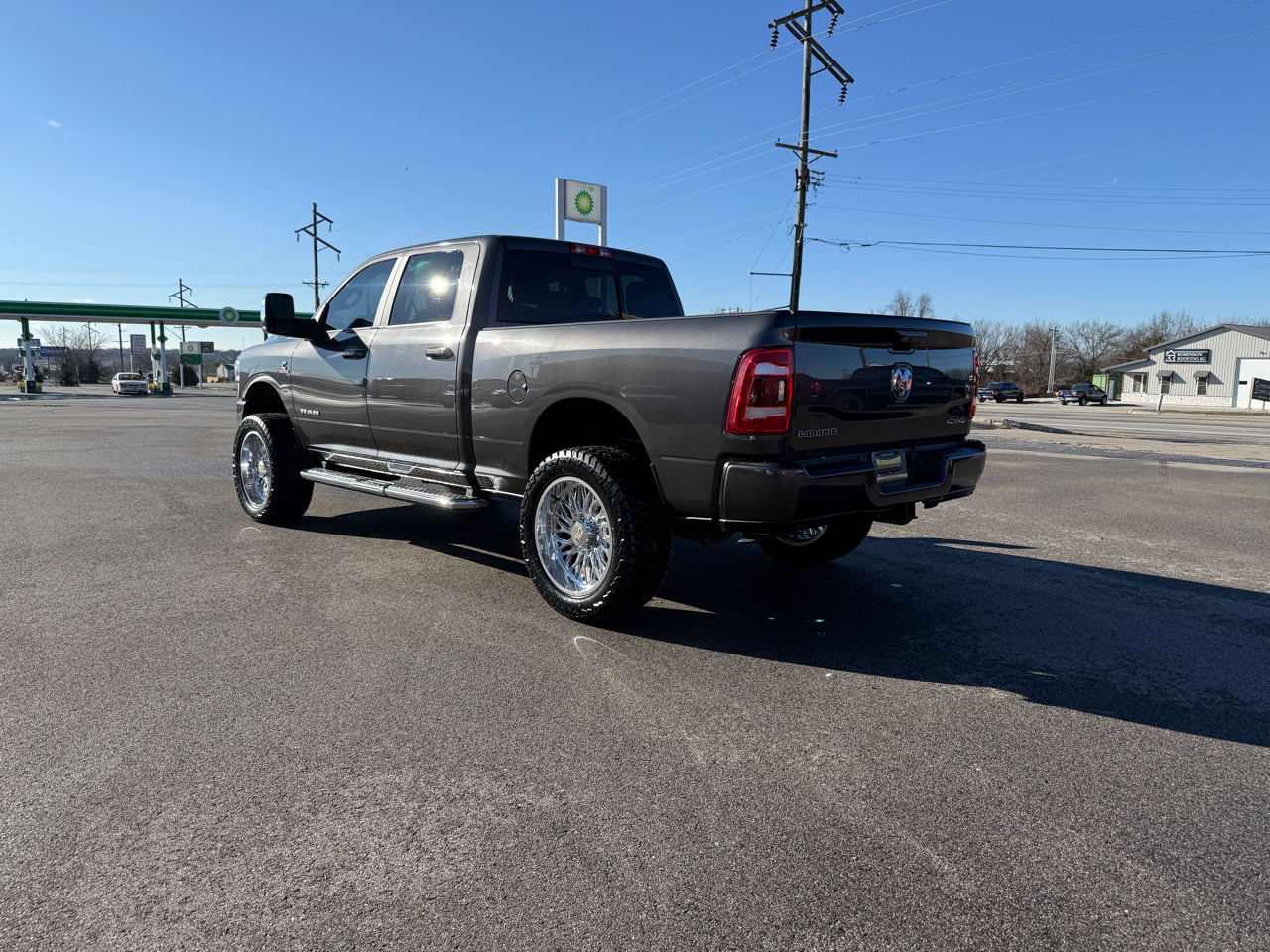 RAM 2500 Laramie Crew Cab SWB 4WD 2024