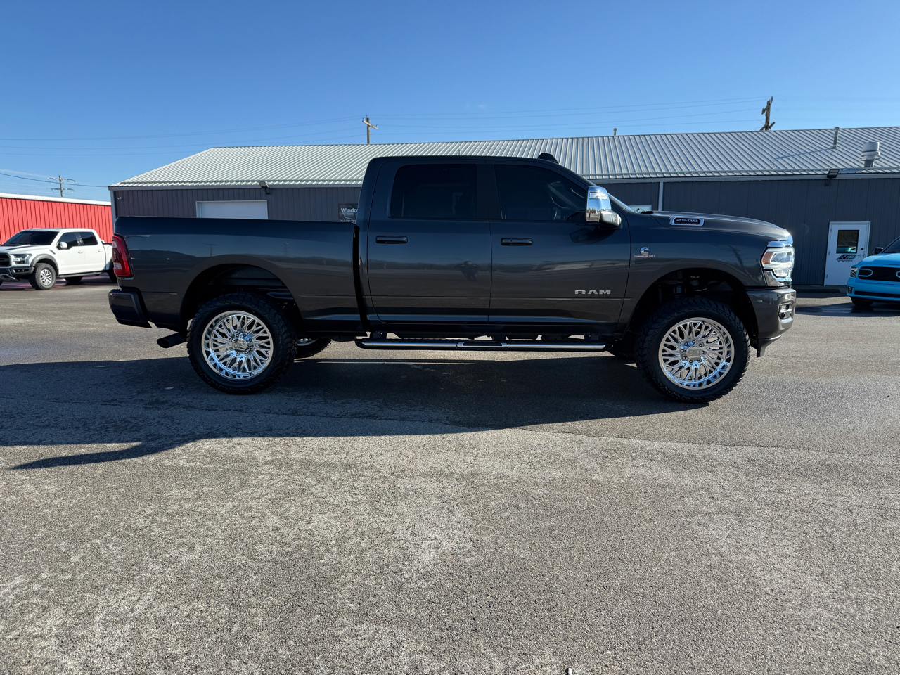 RAM 2500 Laramie Crew Cab SWB 4WD 2024