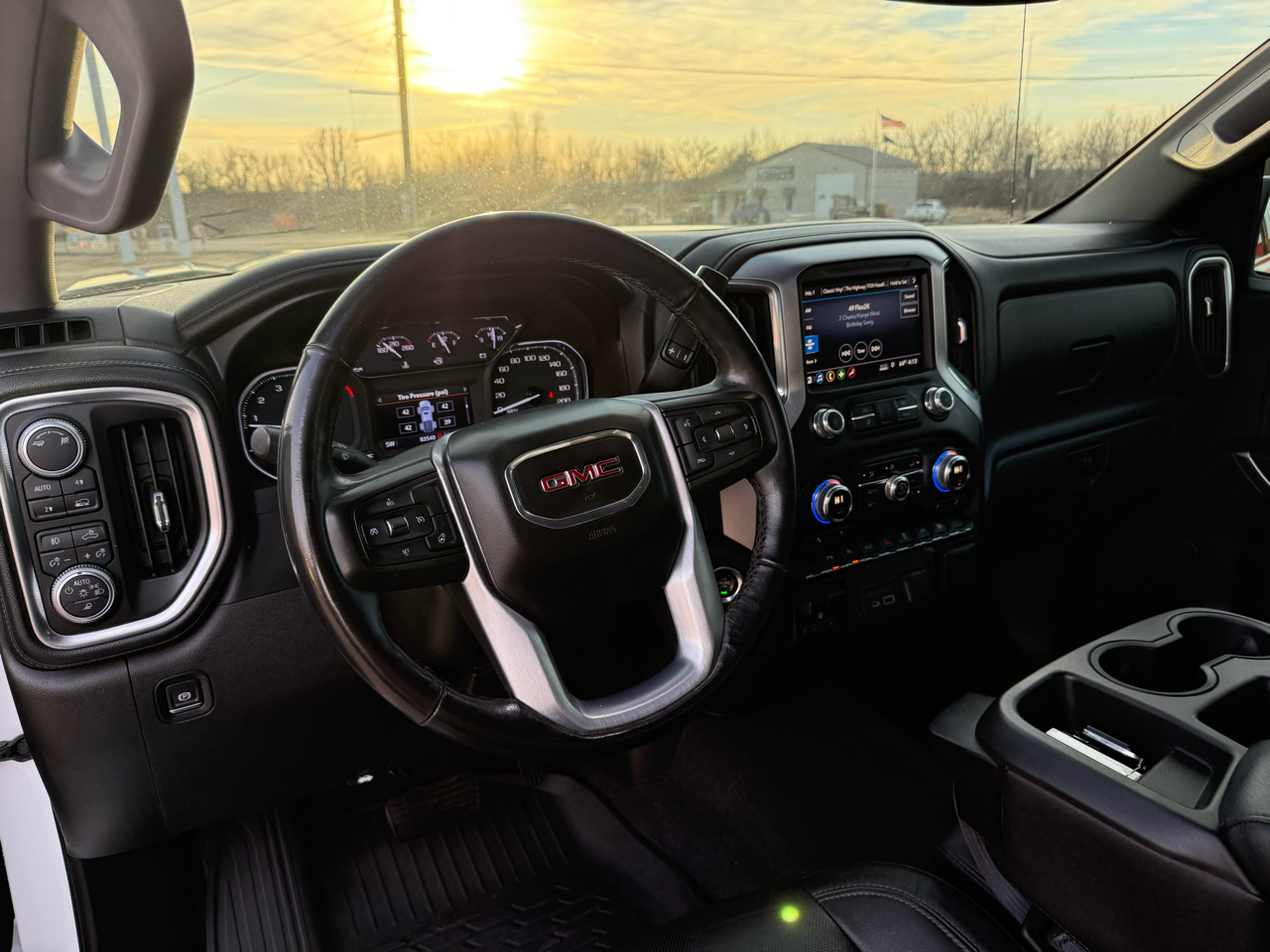 GMC Sierra 1500 4WD Crew Cab 147" SLT 2019