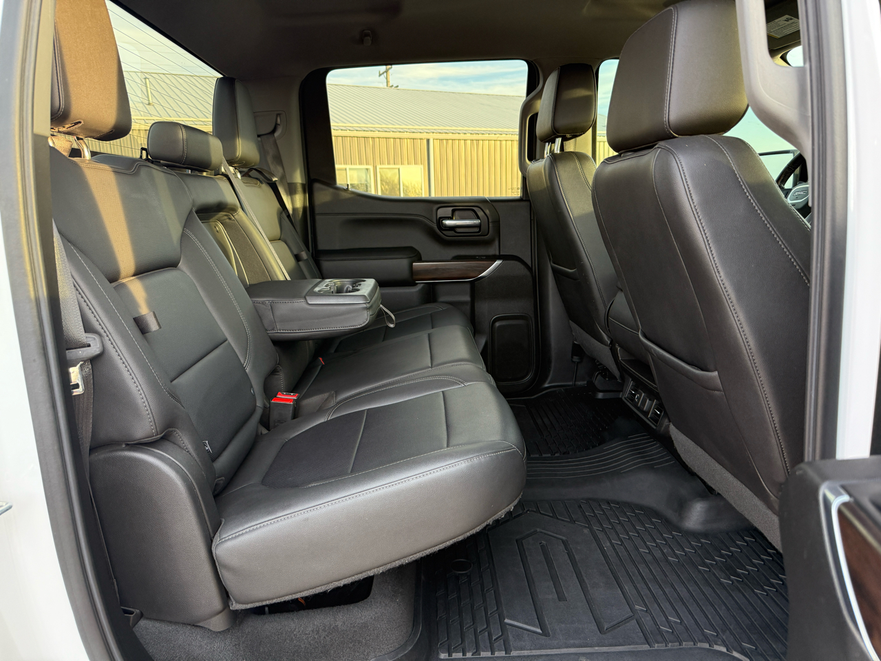 GMC Sierra 1500 4WD Crew Cab 147" SLT 2019