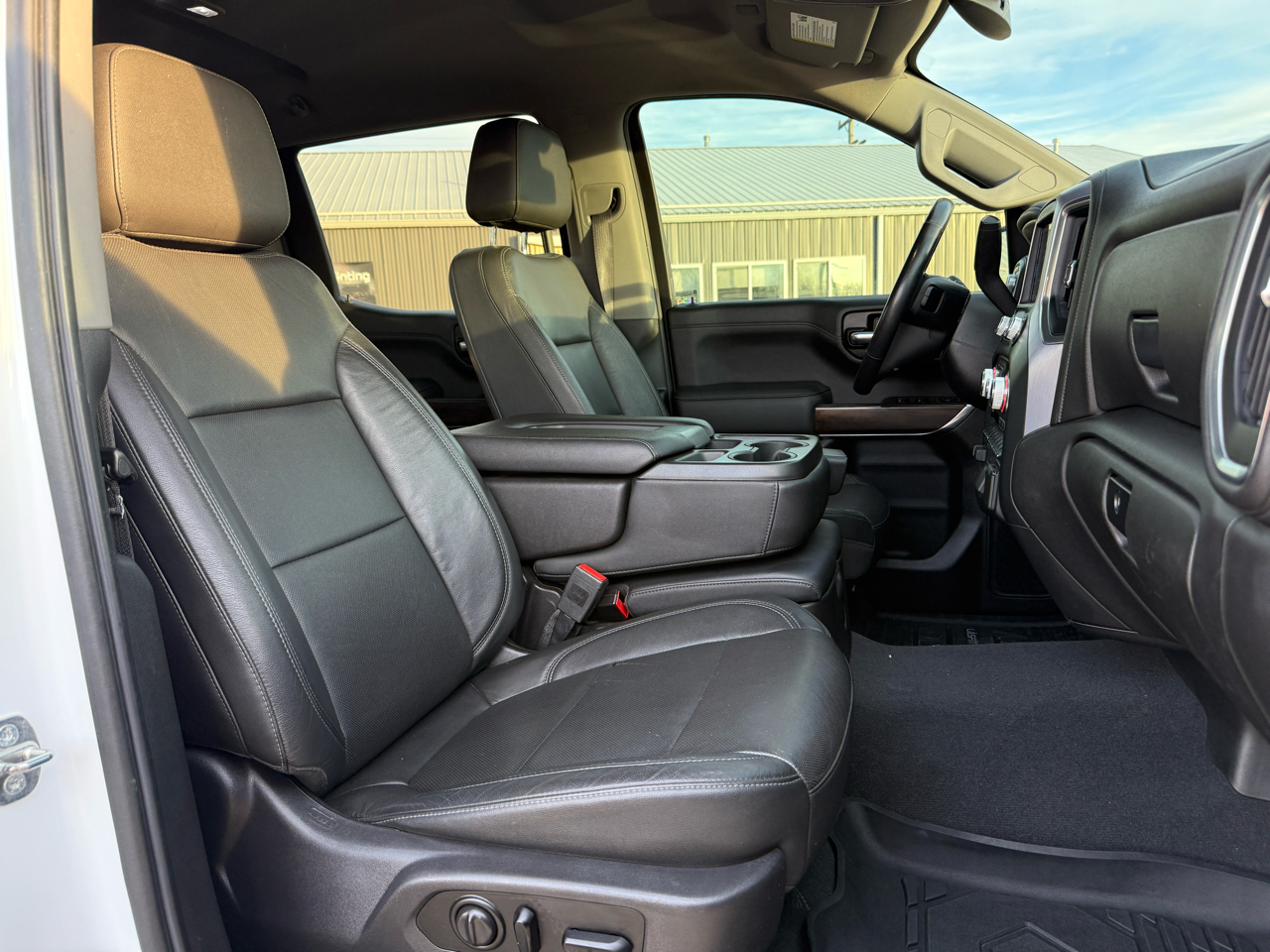 GMC Sierra 1500 4WD Crew Cab 147" SLT 2019