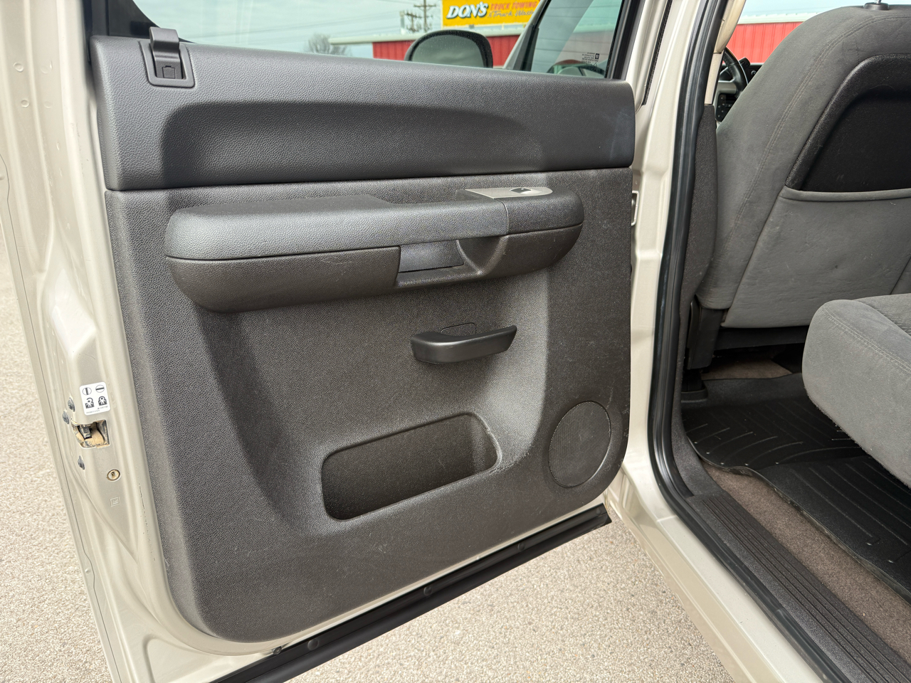 Chevrolet Silverado 1500 1LT Crew Cab 4WD 2008