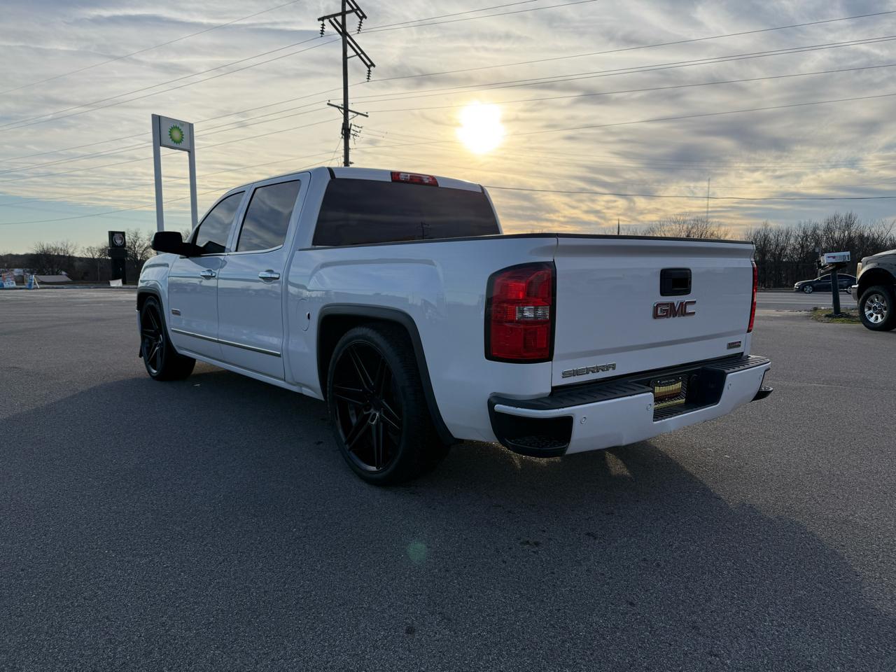 GMC Sierra 1500 4WD Crew Cab 147" SLT 2014