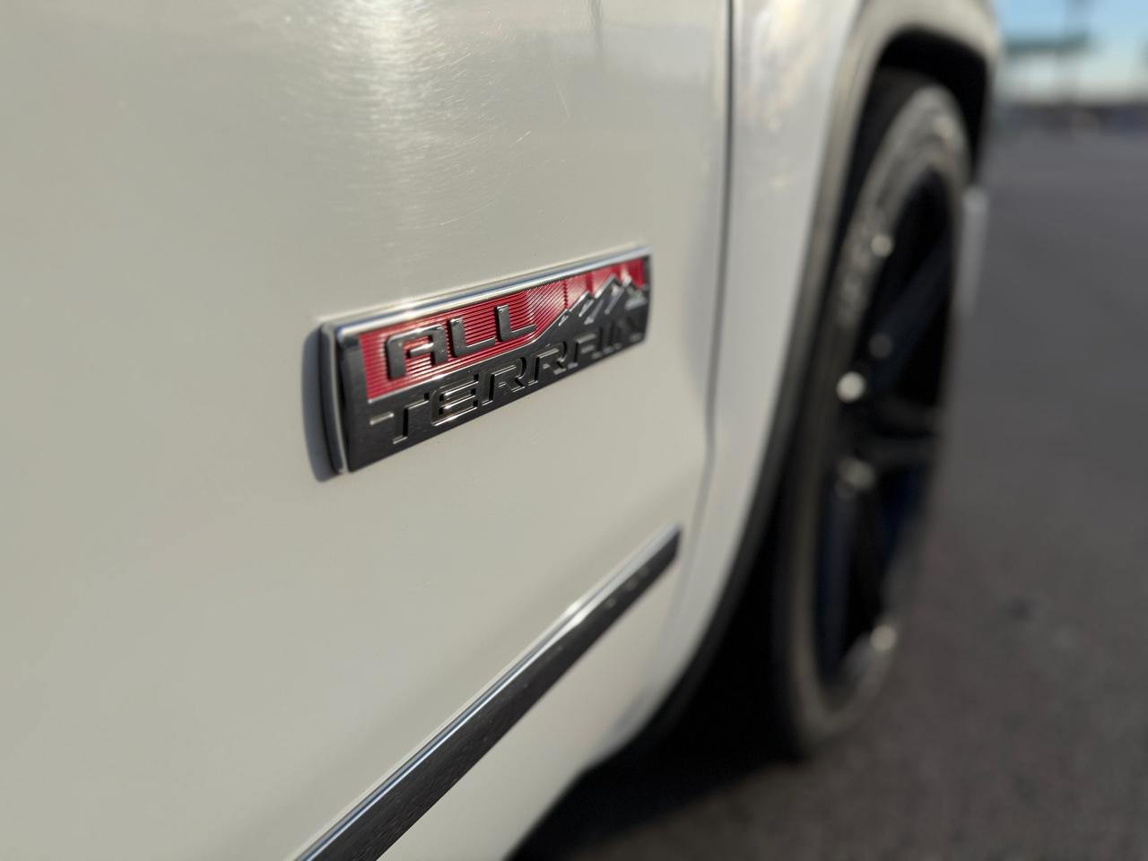 GMC Sierra 1500 4WD Crew Cab 147" SLT 2014