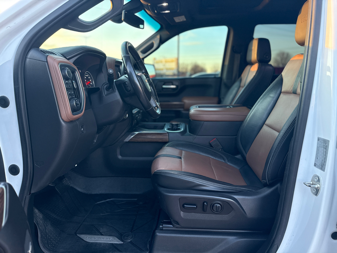 Chevrolet Silverado 1500 High Country Crew Cab 4WD 2019