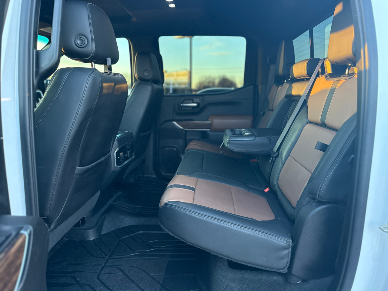 Chevrolet Silverado 1500 High Country Crew Cab 4WD 2019
