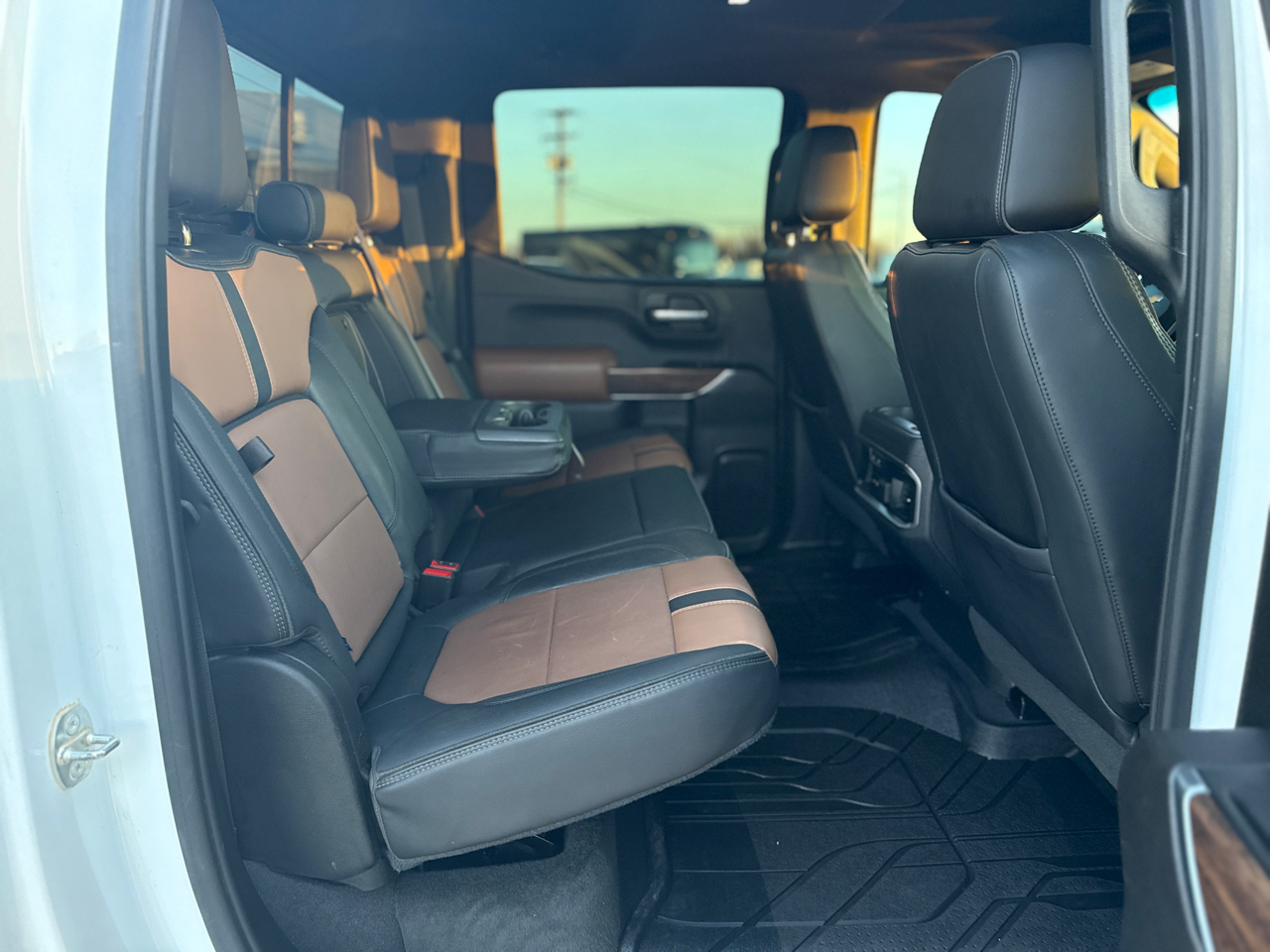 Chevrolet Silverado 1500 High Country Crew Cab 4WD 2019