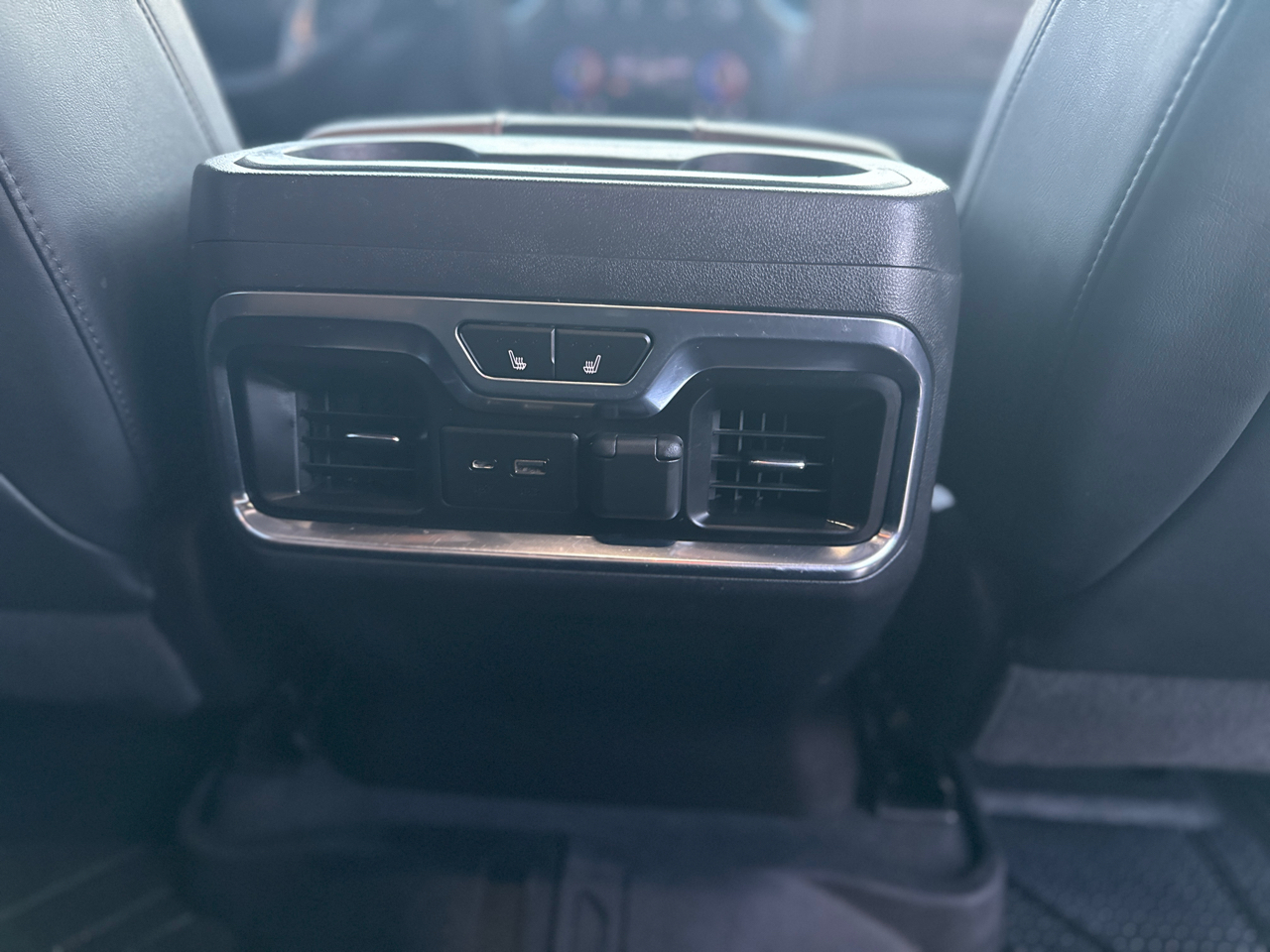 Chevrolet Silverado 1500 High Country Crew Cab 4WD 2019