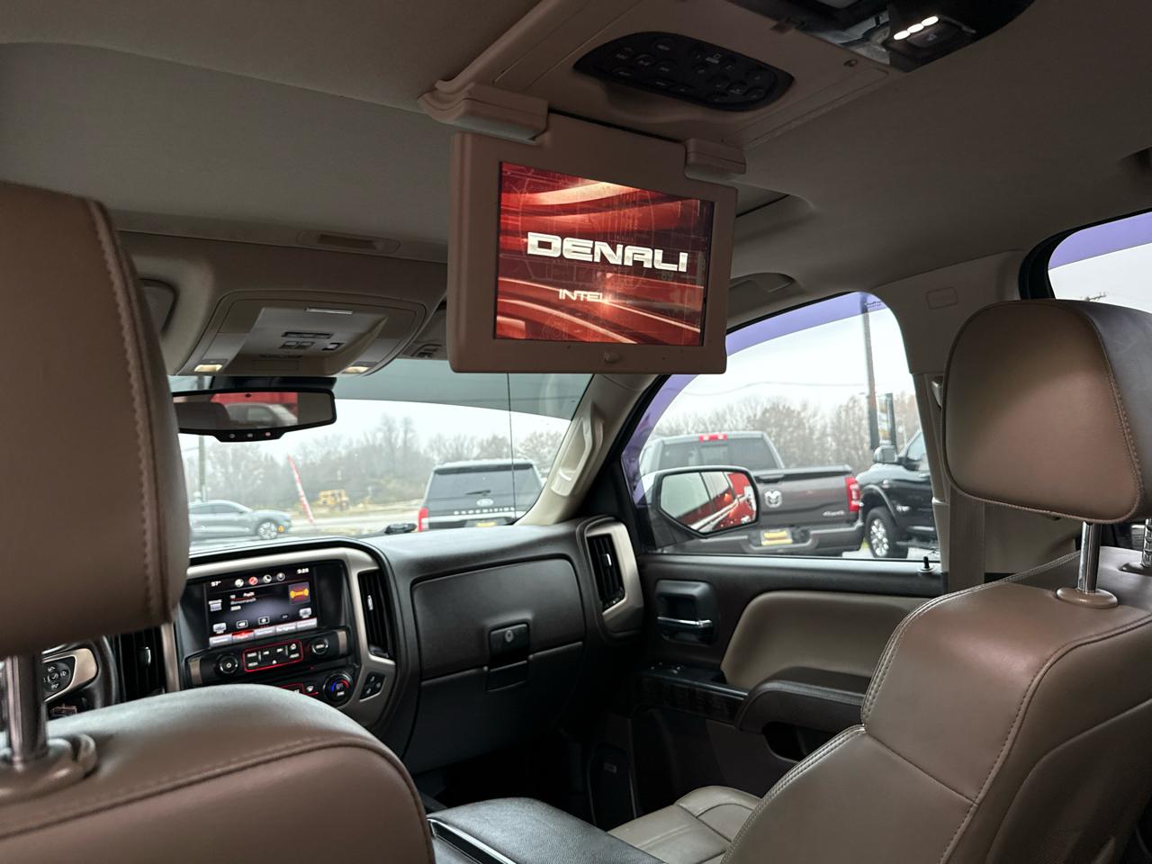 GMC Sierra 2500HD Denali Crew Cab 4WD 2015