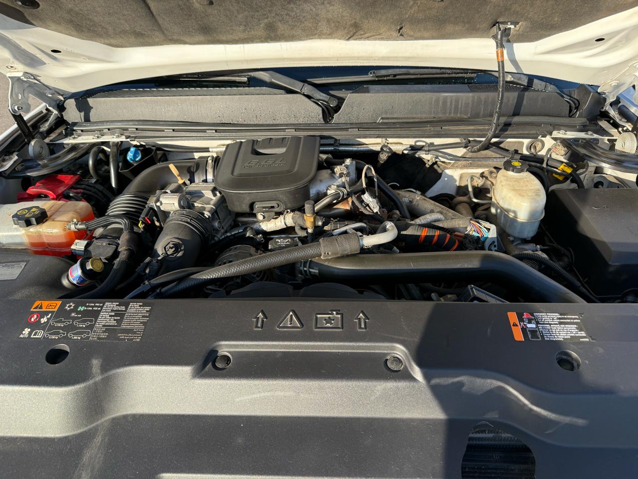 GMC Sierra 3500HD Denali Crew Cab SRW 4WD 2012