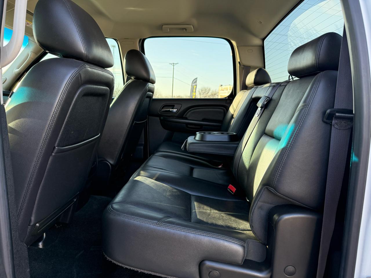 GMC Sierra 3500HD Denali Crew Cab SRW 4WD 2012