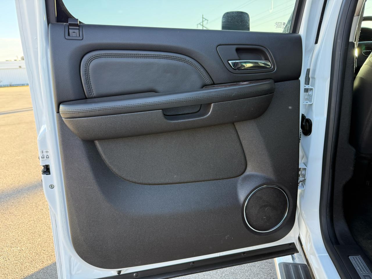 GMC Sierra 3500HD Denali Crew Cab SRW 4WD 2012