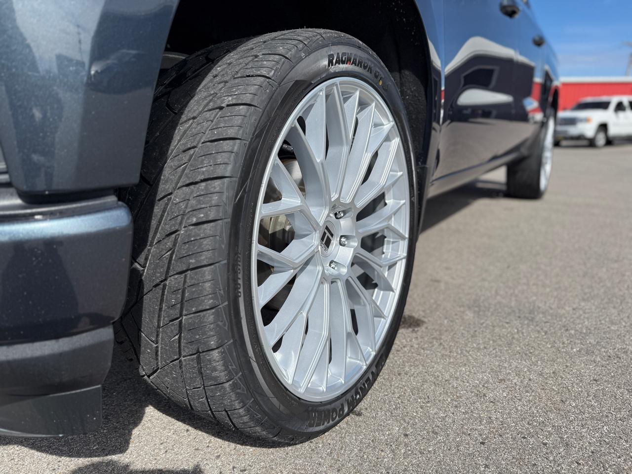 Chevrolet Silverado 1500 4WD Crew Cab 157" RST 2020