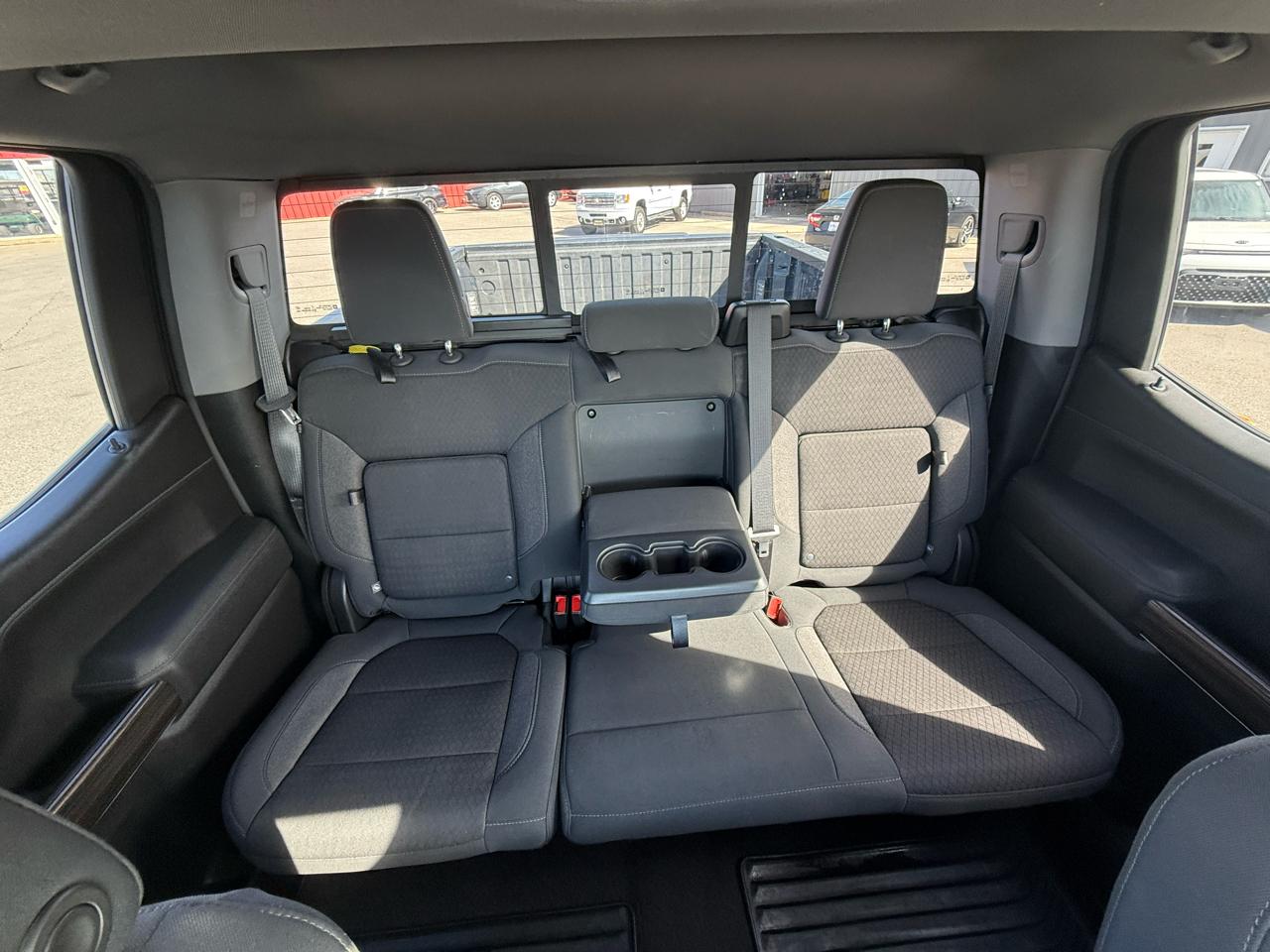 Chevrolet Silverado 1500 4WD Crew Cab 157" RST 2020